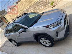 تۆیۆتا ڕاڤ 4